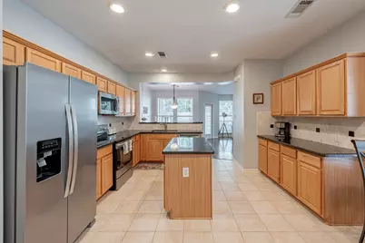86 Wintergreen Trail, The Woodlands, TX 77382 - Photo 16