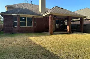 2423 Garden Shadow Dr, Conroe, TX 77384 - Photo 16