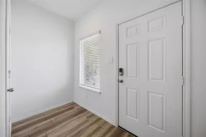 12215 Ridge River Lane, Houston, TX 77067 - Photo 4