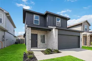 12215 Ridge River Ln, Houston, TX 77067 - Photo 2