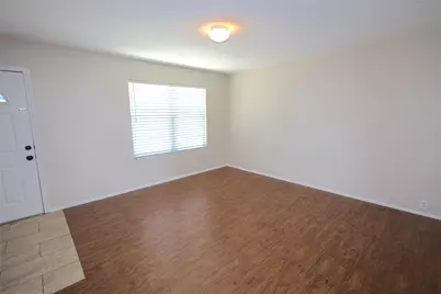3203 Becker Glen Street, Fresno, TX 77545 - Photo 4