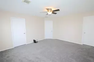 3203 Becker Glen St, Fresno, TX 77545 - Photo 14