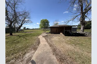 1532 Sunny Acres, Winnie, TX 77665 - Photo 24