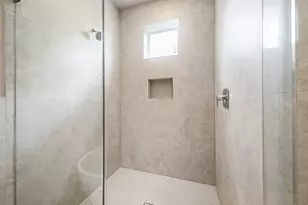 861 Rachel St, Houston, TX 77091 - Photo 16