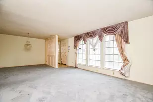 2336 Shadowdale Dr, Houston, TX 77043 - Photo 2