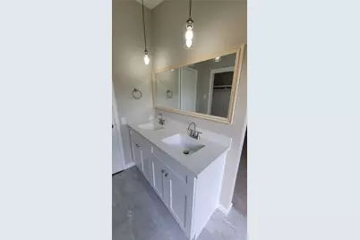 7646 Winkle Wood Lane, Houston, TX 77086 - Photo 10