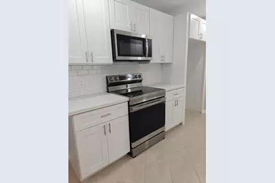 7646 Winkle Wood Lane, Houston, TX 77086 - Photo 6
