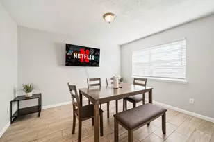 9907 Towne Tower Ln, Sugar Land, TX 77498 - Photo 22