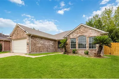 6647 Amberfield Lane, Katy, TX 77449 - Photo 2