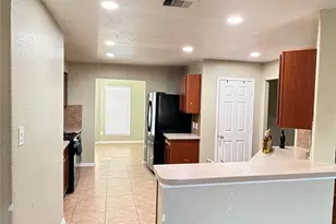 1315 Newsome Glenn Dr, Houston, TX 77090 - Photo 4