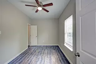 5406 Bataan Rd, Houston, TX 77033 - Photo 18