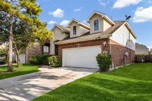 9907 Heritage Waters Ct, Humble, TX 77396 - Photo 2