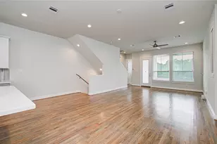 2818 Grand Fountains Dr, Houston, TX 77054 - Photo 12