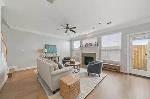 2945 Sandcastle Ln, Houston, TX 77057 - Photo 14