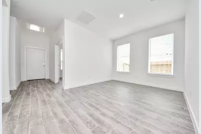 5714 Sandhill Oak Trail, Houston, TX 77066 - Photo 8