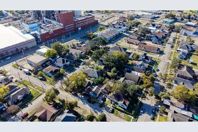 4009 Wilmer Street, Houston, TX 77003 - Photo 40