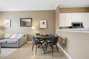 2400 McCue Rd, Houston, TX 77056 - Photo 16