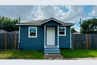 3910 Campbell Street, Houston, TX 77026 - Photo 2