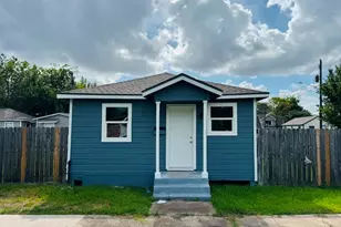 3910 Campbell St, Houston, TX 77026 - Photo 1