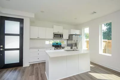 4358 Clover Street #A, Houston, TX 77051 - Photo 4