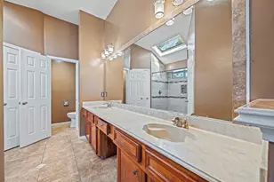 22018 Silver Lode Dr, Katy, TX 77450 - Photo 18