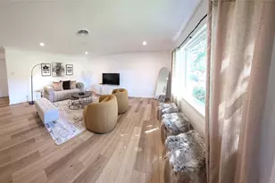 10803 Chimney Rock Rd, Houston, TX 77096 - Photo 6