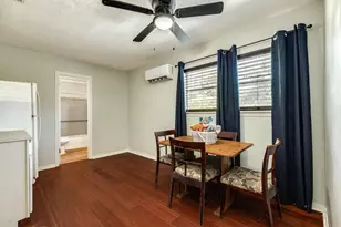 900 W Mulberry St, Angleton, TX 77515 - Photo 28