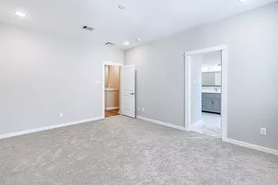 8423 Berry Brush Lane, Houston, TX 77022 - Photo 18