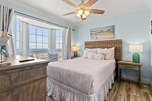 6300 Seawall Blvd, Galveston, TX 77551 - Photo 20