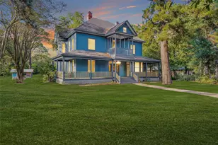 1104 E Houston Ave, Crockett, TX 75835 - Photo 2