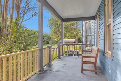 1104 E Houston Avenue, Crockett, TX 75835 - Photo 4