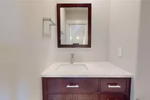 711 Schwartz St, Houston, TX 77020 - Photo 14