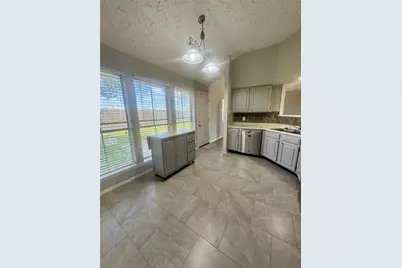 15702 Roxton Ridge Drive, Houston, TX 77598 - Photo 16