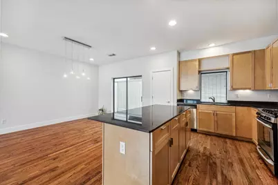 4427 Eigel Street, Houston, TX 77007 - Photo 8
