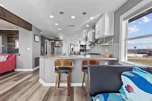 6931 W Holiday St, Hitchcock, TX 77563 - Photo 18