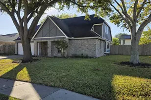 10900 Dogwood Dr, La Porte, TX 77571 - Photo 30