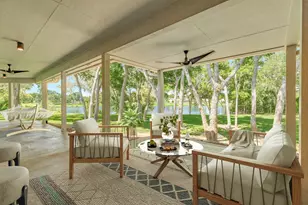 113 Rosewood St, Lake Jackson, TX 77566 - Photo 42