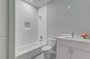 6705 Roanoke St, Houston, TX 77028 - Photo 20