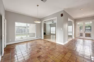 13026 Thatcher Dr, Houston, TX 77077 - Photo 2