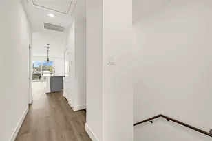 409 Alvia Run Ln, Houston, TX 77018 - Photo 12