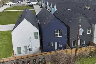 409 Alvia Run Ln, Houston, TX 77018 - Photo 30