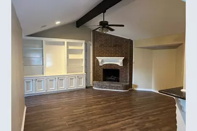 602 Briarclift Lane, Baytown, TX 77521 - Photo 4