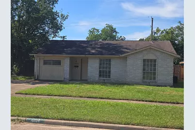 4814 Tidewater Drive, Houston, TX 77045 - Photo 2