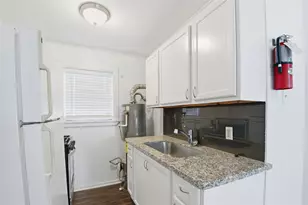 5010 Ennis S St, Houston, TX 77004 - Photo 8