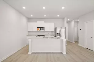 500 Shoreview Dr, Conroe, TX 77303 - Photo 10