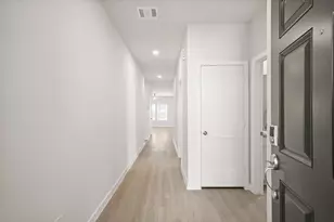 500 Shoreview Dr, Conroe, TX 77303 - Photo 4