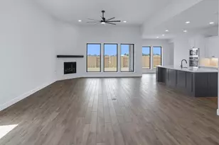 18815 Cornelia Flds Ln, Tomball, TX 77377 - Photo 4