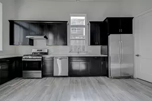 8930 Spring Knoll Forest Dr, Houston, TX 77080 - Photo 10