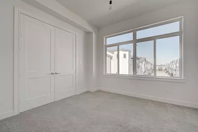 8930 Spring Knoll Forest Drive, Houston, TX 77080 - Photo 18