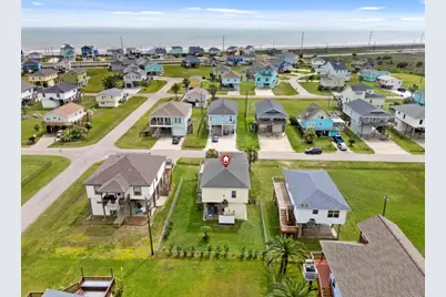23154 Fresca Street, Galveston, TX 77554 - Photo 2